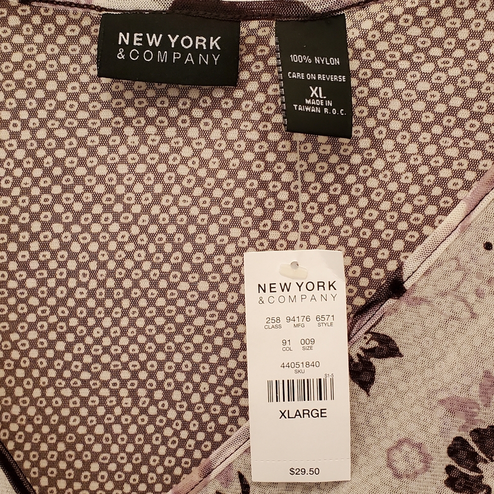 Blouse - Picture 2 of 2